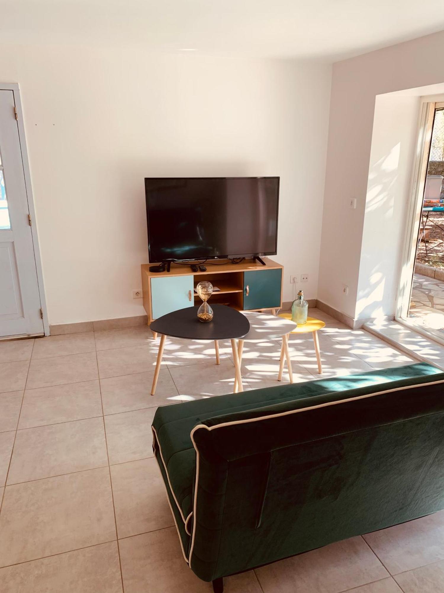Appartement Independant Avec Jardin Et Acces Piscine Nîmes Exteriér fotografie